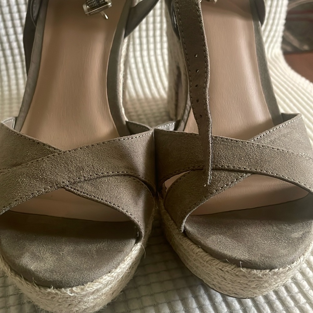 Sandal I wear 3 times size 9